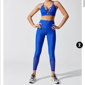 Beach Riot Set 💙 Sports bra and leggings in XS cobalt blue